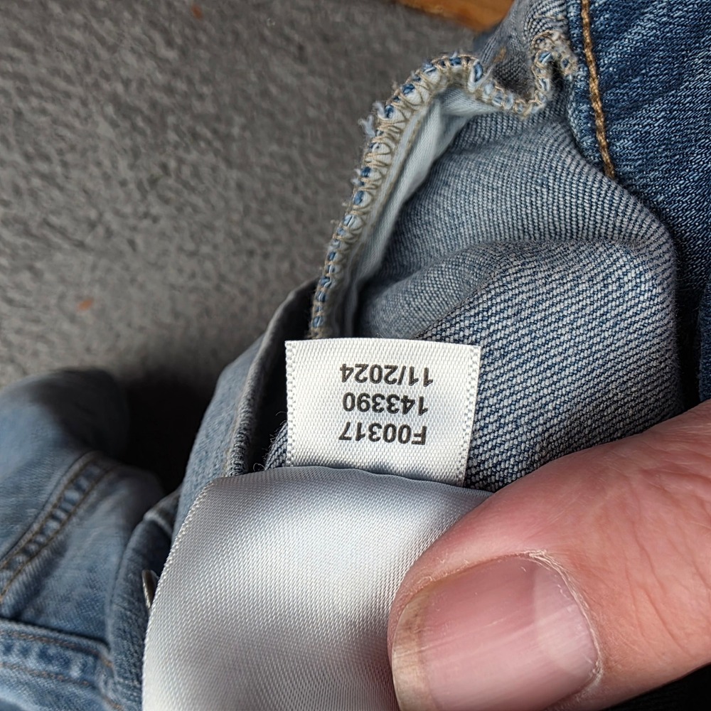 Lucky Brand Denim Jacket Womens Large Light Blue Button Front Trucker Jacket - Picture 9 of 11